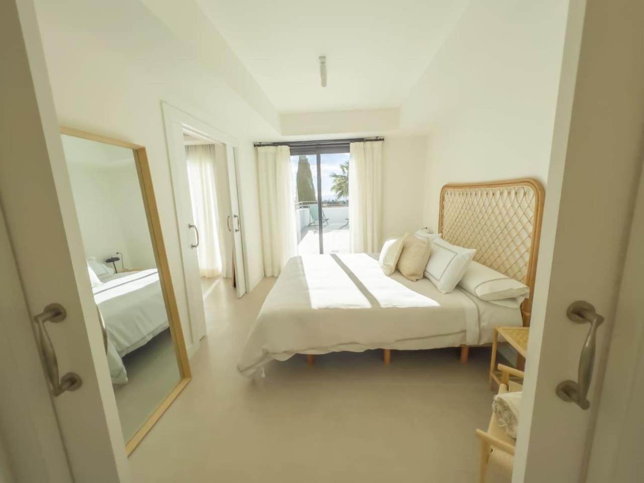 Penthouse On The Golden Mile Marbella Exteriör bild