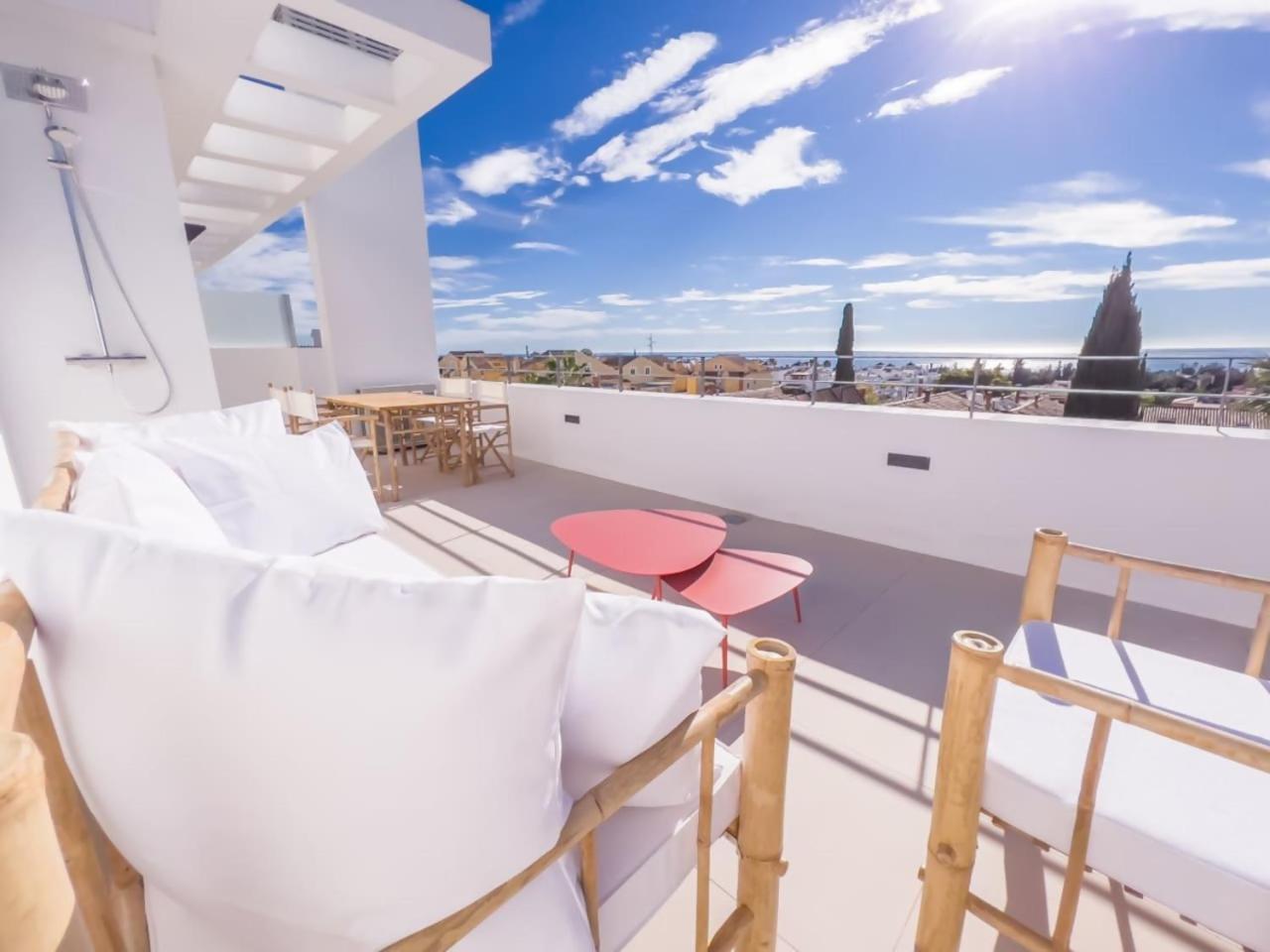 Penthouse On The Golden Mile Marbella Exteriör bild