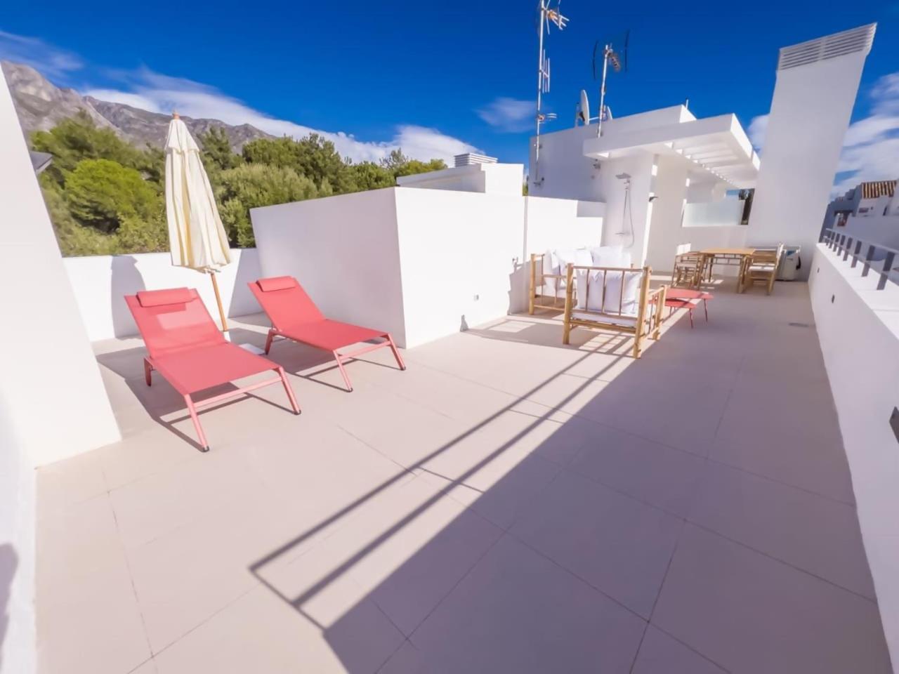 Penthouse On The Golden Mile Marbella Exteriör bild