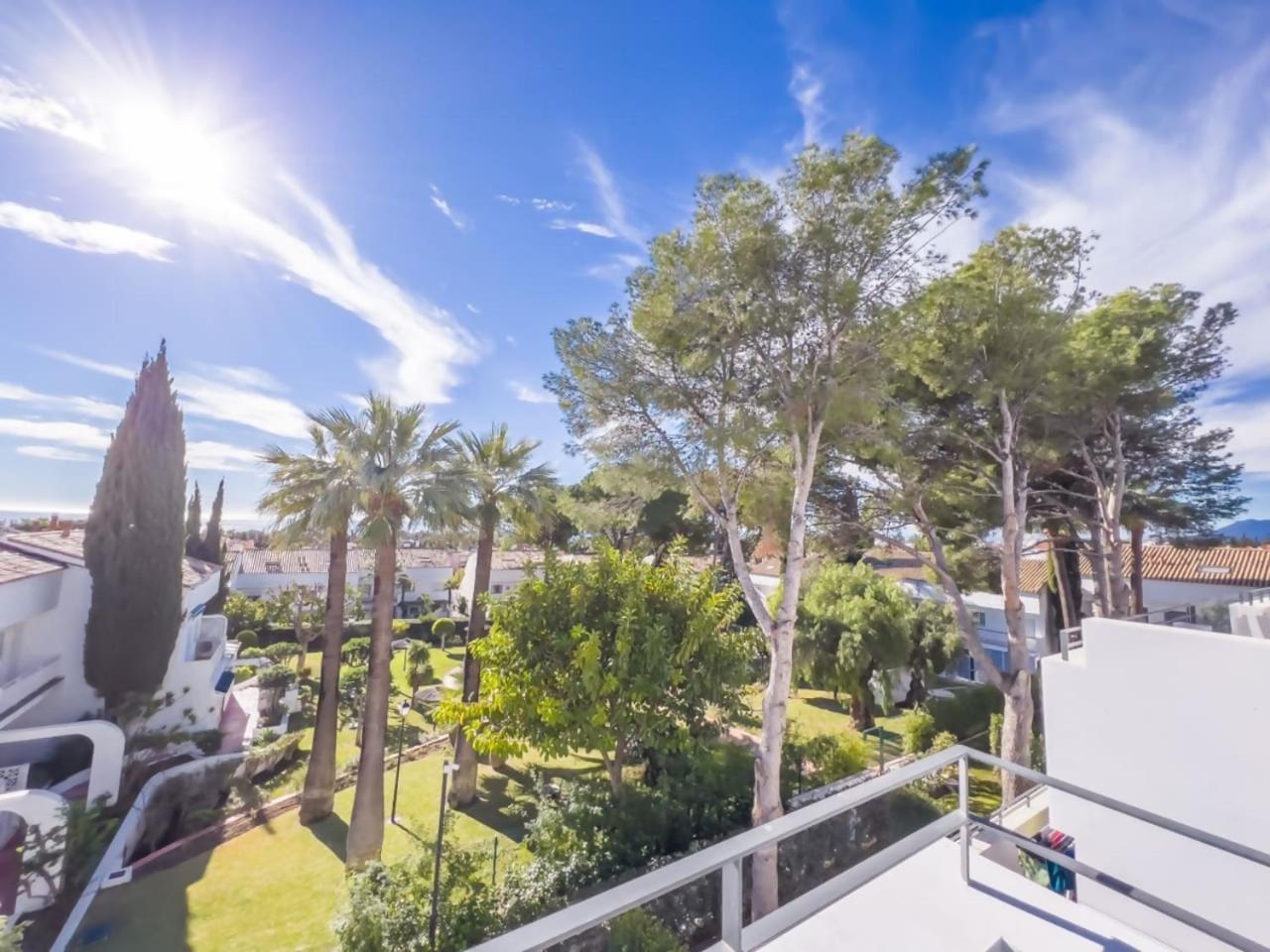 Penthouse On The Golden Mile Marbella Exteriör bild
